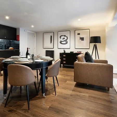 Courtyard Lägenhet *