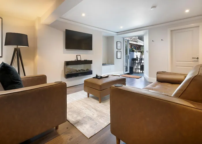 Courtyard Bowness-on-Windermere